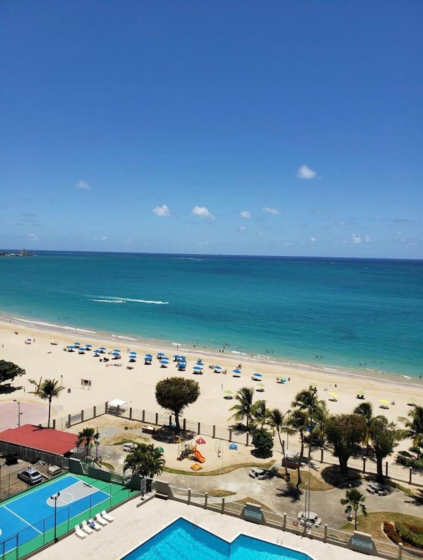 Steps From Foxwoods- Beachfront Retreat With Pools San Juan Ngoại thất bức ảnh